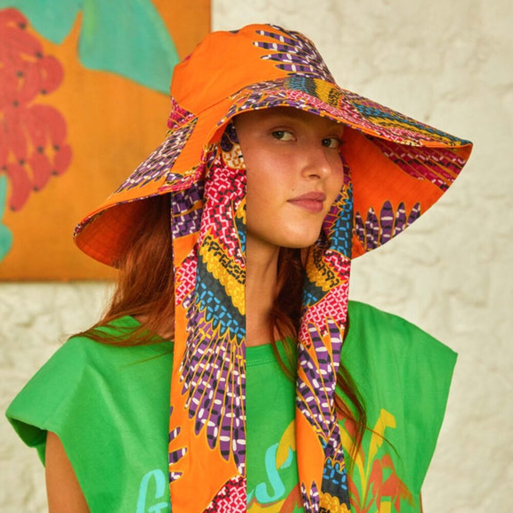 NWT Farm Rio Beaded Macaws Hat